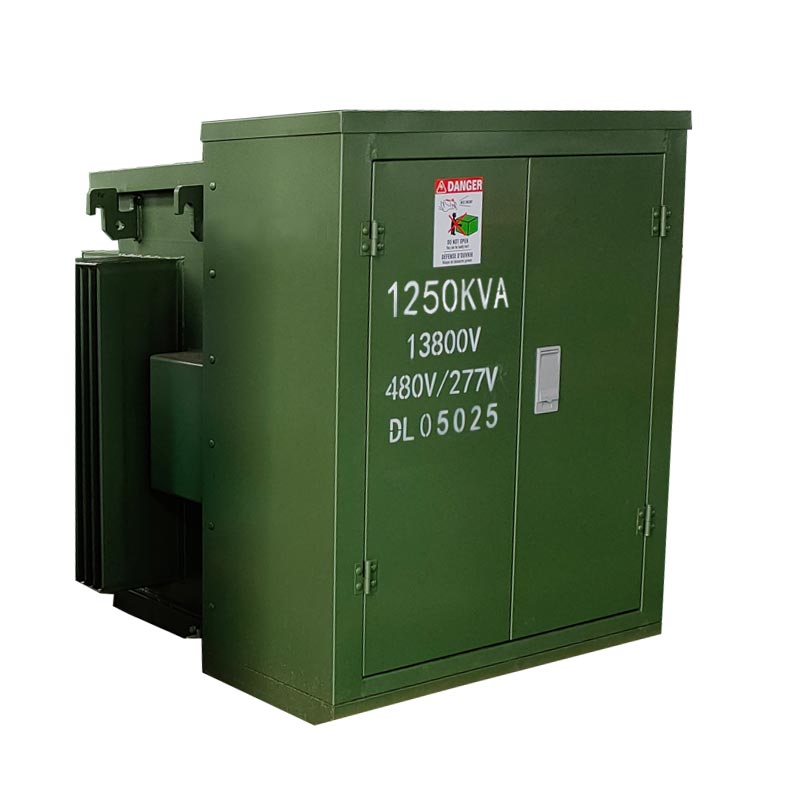 Máy biến áp gắn trên ba pha